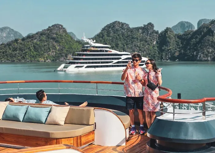 Azura Cruise Ha Long