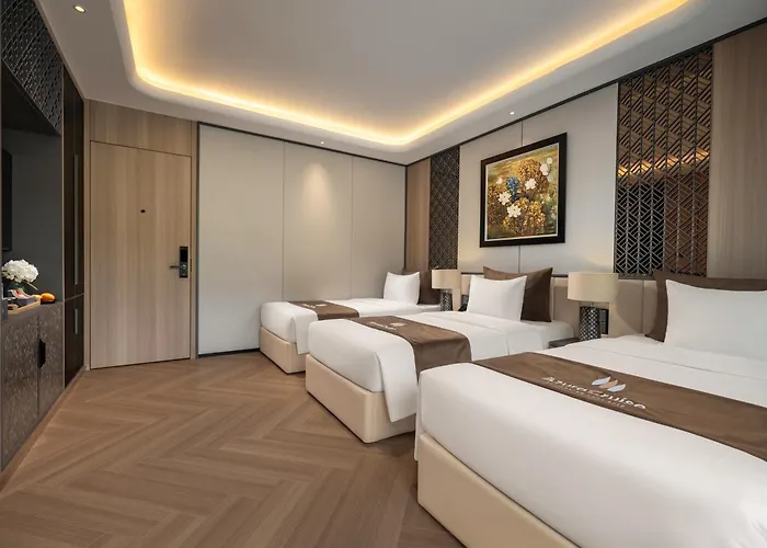 Azura Cruise Botel Ha Long