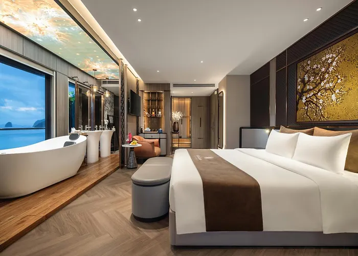 Azura Cruise Ha Long