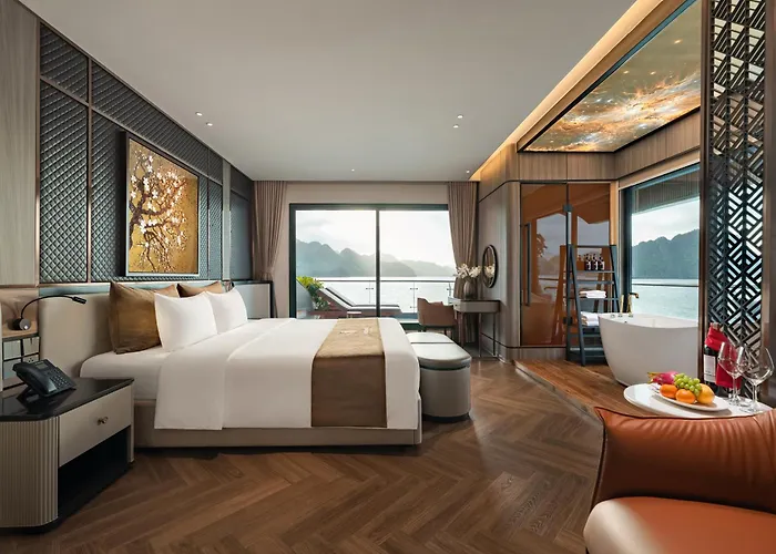 Botel Azura Cruise Ha Long