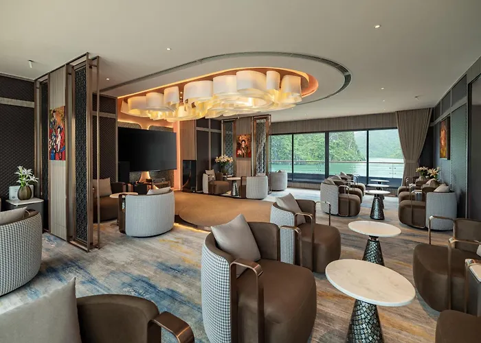 Azura Cruise Botel